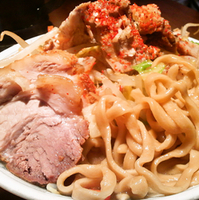 「豚麺￥750（ニンニク少なめ、一味）14:00以降限定」@飯田橋大勝軒の写真