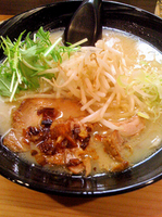 「大山黒牛白湯らーめん（780円）」@ラーメン 道玄の写真