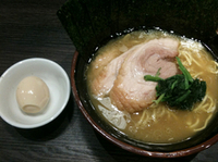 「特製ラーメン（麺固め）」@麺屋 だるまの写真