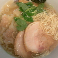 「肉わんたん麺（細麺）¥850」@麺処 みどりの写真