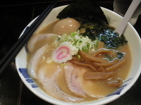 「特製正油ラーメン（替え玉） 840」@とんこつらーめん 頑々坊子の写真