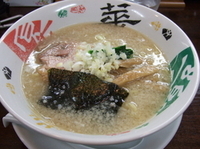 「熟成豚骨 塩らーめん」@麺屋 みらい 69'の写真