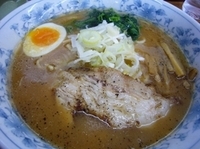 「ラーメン（700円）」@優勝軒 柏店の写真