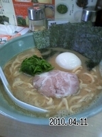 「豚骨味玉ラーメン（中）」@極楽豚骨 武蔵の写真