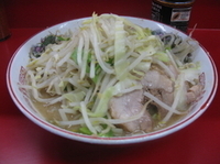 「小ラーメン」@ラーメン二郎 湘南藤沢店の写真