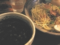 「黒つけ（4月限定メニュー）+味玉（サービス）」@鶏の穴の写真