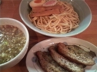 「つけ麺（中盛）+チャーシュー」@めん屋 写楽の写真