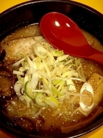 「焙煎ごまみそらーめん」@吉山商店 本店の写真