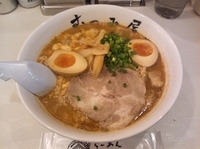 「ふわとろ濃厚みそらーめん（870円）」@らーめん むつみ屋 東京八重洲店の写真