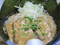 「塩らぁめん全部入り ￥1,155-」@らあめん 葫の写真