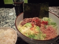 「脂そば+キャベツ+ごはん」@元祖脂そば 背脂醤油 のあの写真