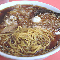 「チャーシューワンタンメン大盛り （麺硬め）900円 +半炒飯[ラ」@ラーメン ちとせの写真