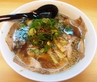 「背脂醤油らーめん+肉増し」@ラーメン さだかず 伏見店の写真