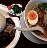 「支那そば半カレーセット（￥1000）」@支那そば屋 インデアンの写真