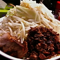 「塩ラブメン（小・野菜増・ニンニク少し￥750）」@ラブメン 楽々の写真