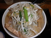 「味噌ラーメン（750円）野菜・ニンニク」@味噌麺処 花道庵の写真