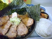 「特上チャーシューメン（950円）+ライス（200円）」@大五郎の写真