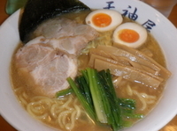 「特製ラーメン（850円）大盛（100円）」@秋葉原ラーメン 天神屋 秋葉原本店の写真