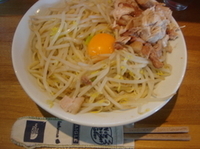 「油そば（ニンニク無し）」@ラーメン髭の写真