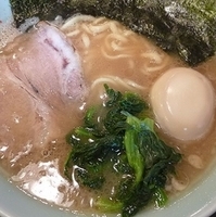 「ラーメン（味付け玉子トッピング）」@横浜 六角家 御徒町店の写真