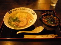 「塩ラーメン+つけ麺」@烏骨鶏ラーメン 龍 鴻巣店の写真