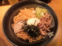 「爆弾油そば・大盛・モチモチ麺」@麺や寵児の写真