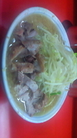 「豚入大盛ラーメン（麺カタメ）」@ラーメン二郎 松戸駅前店の写真