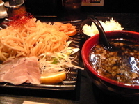「黒味噌魚介つけ麺 特盛り+ライス無料」@初代けいすけの写真