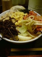 「味噌ラーメン650円（極太麺に変更）+きくらげ100円+キムチ1」@丸直の写真