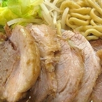 「豚増し 麺少なめ 800円」@らーめん陸の写真