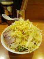 「小ラーメン（ニンニク少な目ヤサイあぶら）」@ラーメン二郎 八王子野猿街道店2の写真