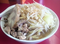 「ラーメン、ヤサイ、ニンニク、アブラ」@モッコリ豚の写真