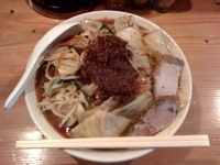 「辛辛濃菜麺（￥850）大盛（￥100）野菜大盛（ランチサービス）」@濃菜麺 井の庄の写真