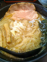 「煮干しそば（中）650円」@立教通りのにぼきゅうの写真