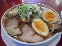 「肉そば950円+味付玉子100円+ごはん150円=1,200円」@田中そば店の写真