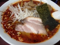 「ピリカラらーめん」@ラーメン中本 新宿店の写真