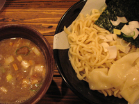 「醤油つけ麺（並盛り）@800」@すごい煮干ラーメン凪 新宿ゴールデン街店 本館の写真