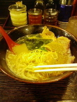 「チャーシューめん（850円）+替え玉（100円）」@ら〜めん村田屋の写真