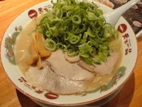 「こってりラーメン大盛り+九条ねぎ」@天下一品 甲府南店の写真