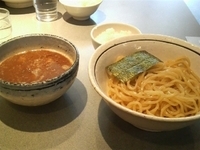 「煮魚出汁つけ麺-あつもり」@つけめん らーめん 美豚 六角橋店の写真