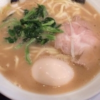 「ラーメン 並 + たまご」@八七三家 大門店の写真