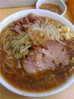 「小ラーメン(ニンニク、アブラ増し)」@ガッツリラーメン めんしろうの写真