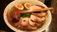 「塩らーめん+チャーシュー+煮玉子」@らーめん 中々の写真