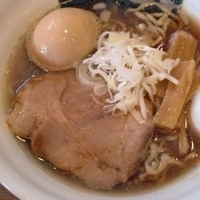 「にぼし中華そば（並） + 味玉」@づゅる麺 AOYAMAの写真