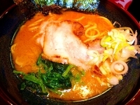 「醤油豚骨（680円）」@ゴル麺。 横浜2号店の写真