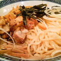 「和えそば・大盛 ￥700 + サービスおにぎり」@東京らあめんタワー 芝大門本店の写真