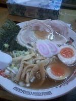 「中華そば（別名ハリガネ）」@らーめん 一 六角橋の写真