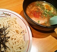 「つけ麺（牛骨ホワイト）680円」@ゑびす印の大笑軒 かめ家の写真