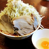 「辛ラーメン 大 + ぶた + 生卵 + 魚粉」@ドン-キタモトの写真