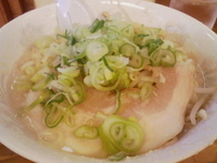 「醤油ラーメン（ギタギタ）」@こってりらーめん なりたけ 津田沼店の写真